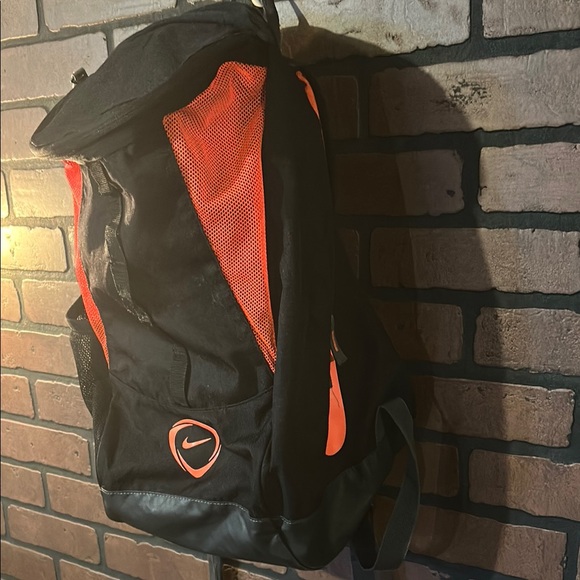 Nike backpack - Picture 6 of 9